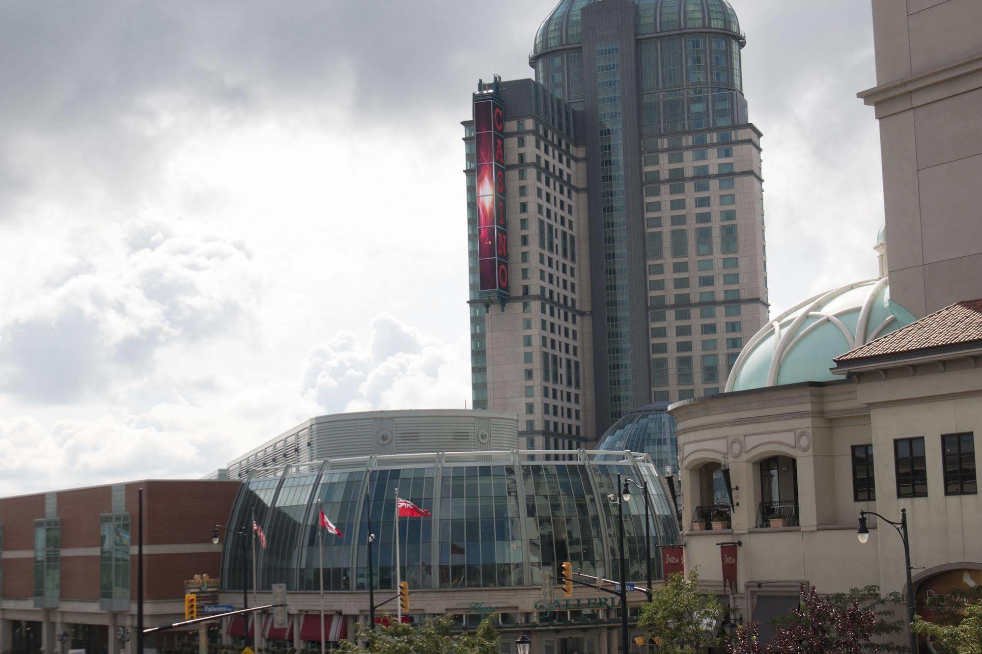 Hotel Western Fallsview Niagara Falls